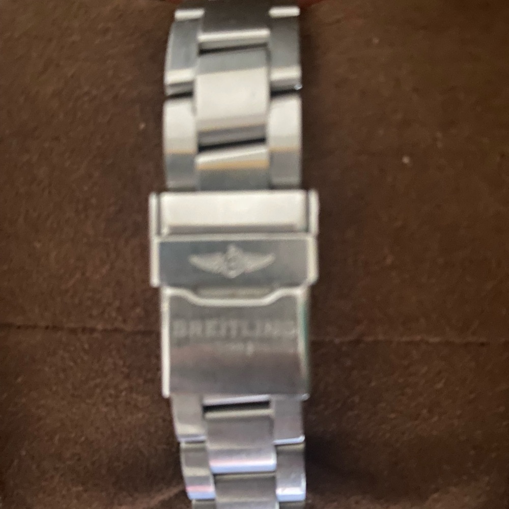 Woman’s Diamond Bezel Breitling Colt Lady - Picture 5 of 14